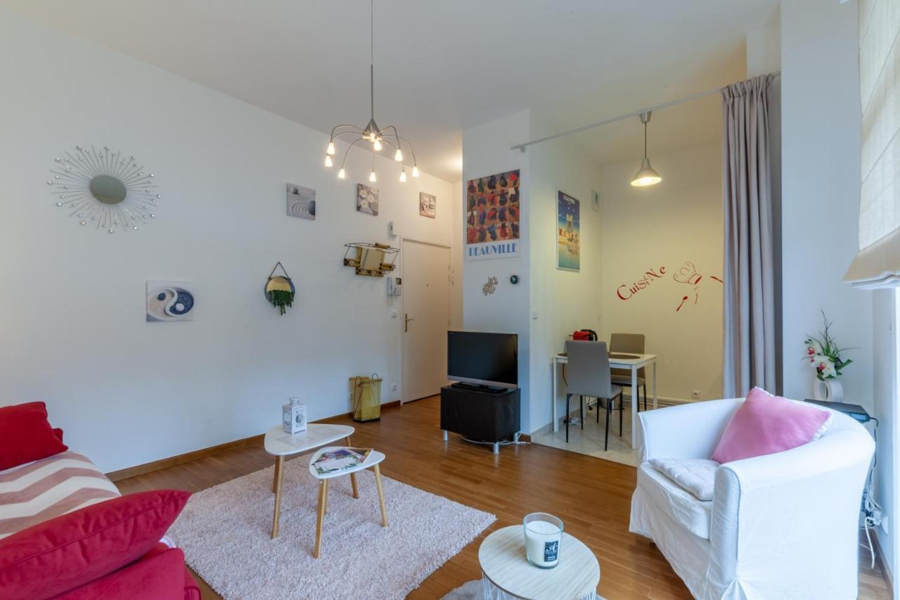 Cmg Port De Deauville Apartment Luaran gambar